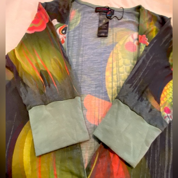 CUSTO BARCELONA Tropical Print Top - Picture 5 of 8